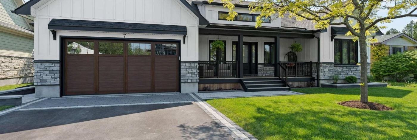 7 CRESCENT DRIVE