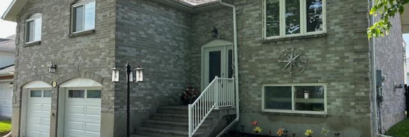 50 DAVEY CRESCENT