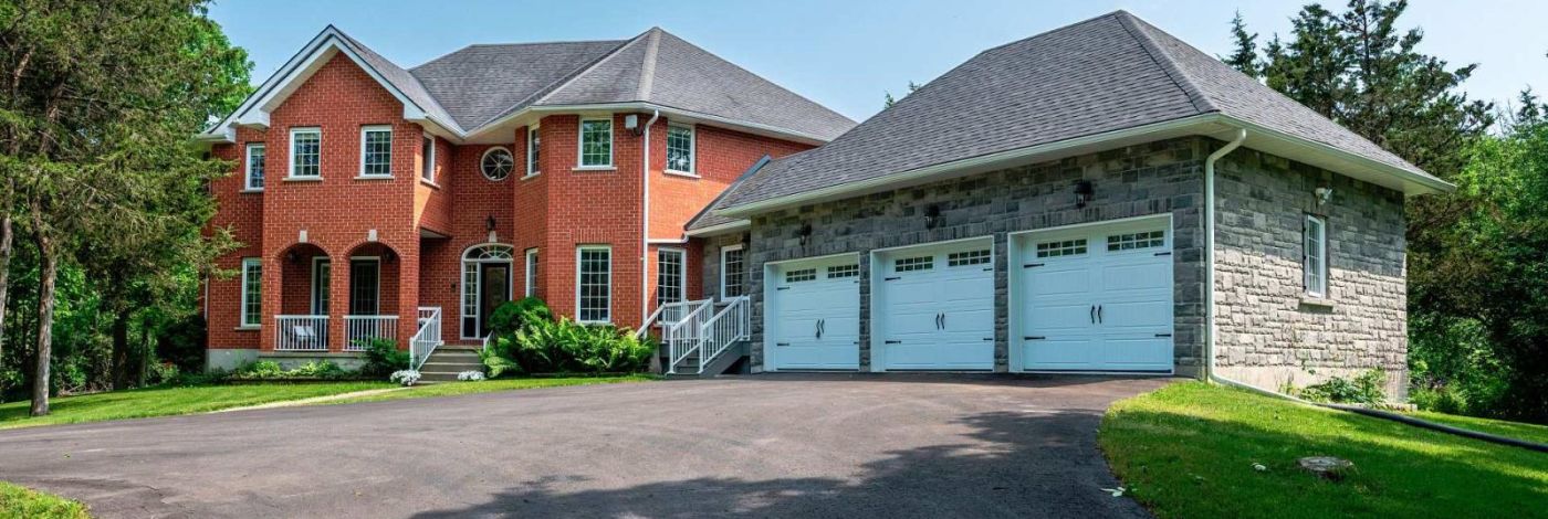 946 BRIDGE STREET W