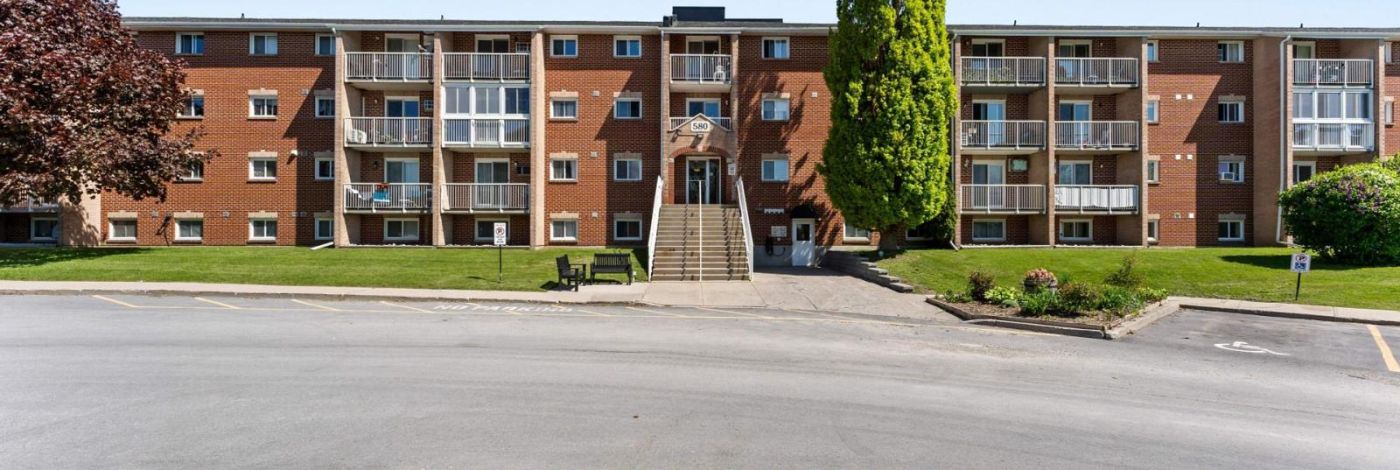 102 - 580 ARMSTRONG ROAD