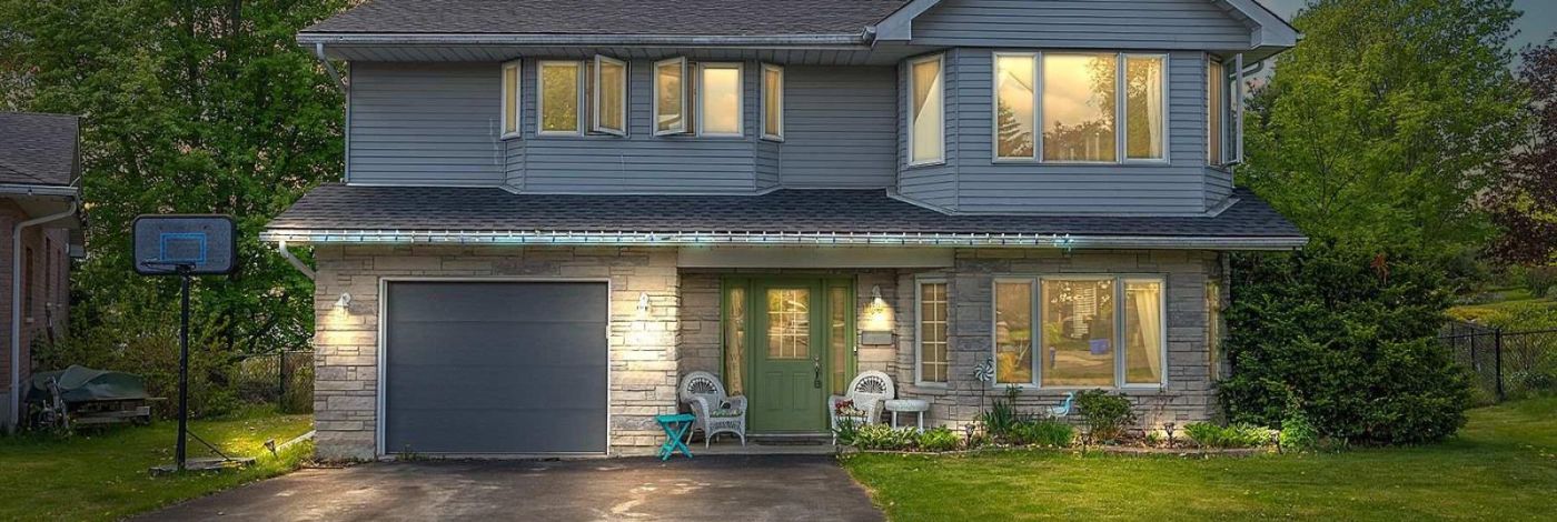 150 SHORELINE CRESCENT