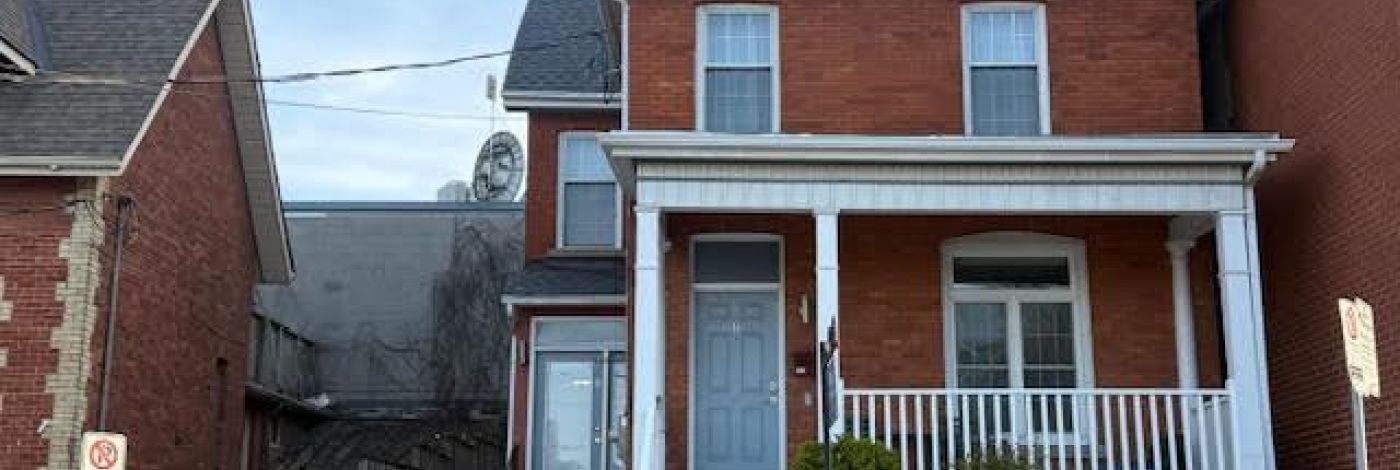 166 QUEEN STREET