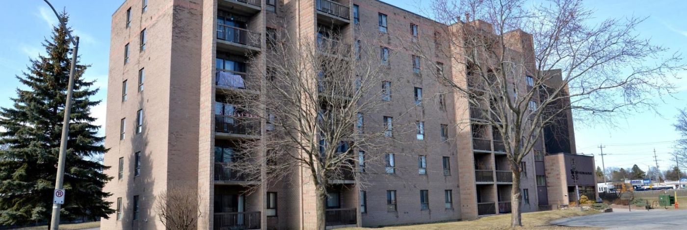 210 - 17 ELDON HALL PLACE