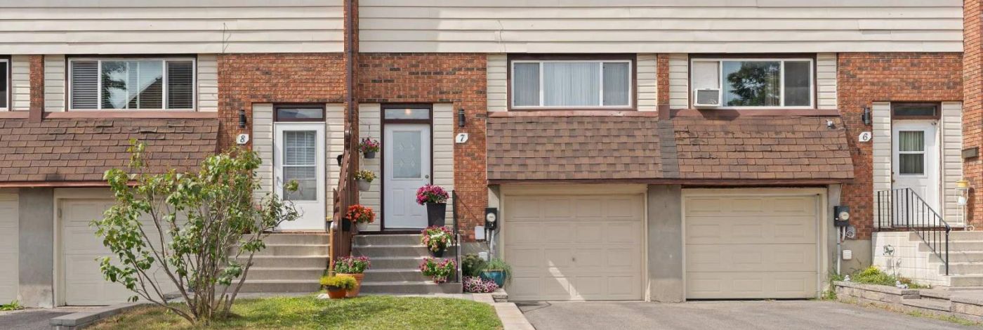 7 MEADOW LANE
