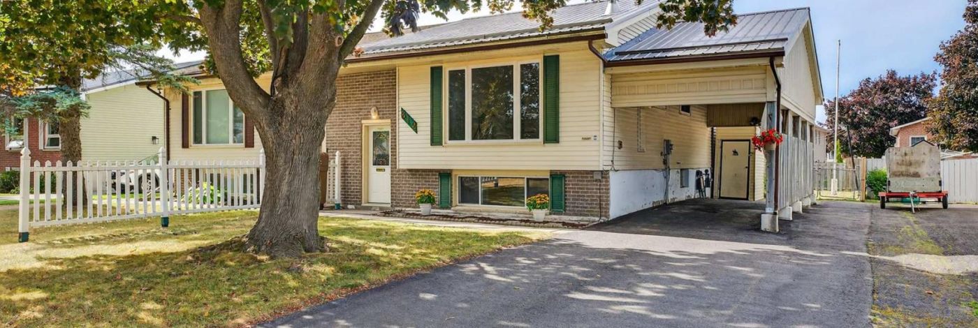 812 CUNNINGHAM CRESCENT