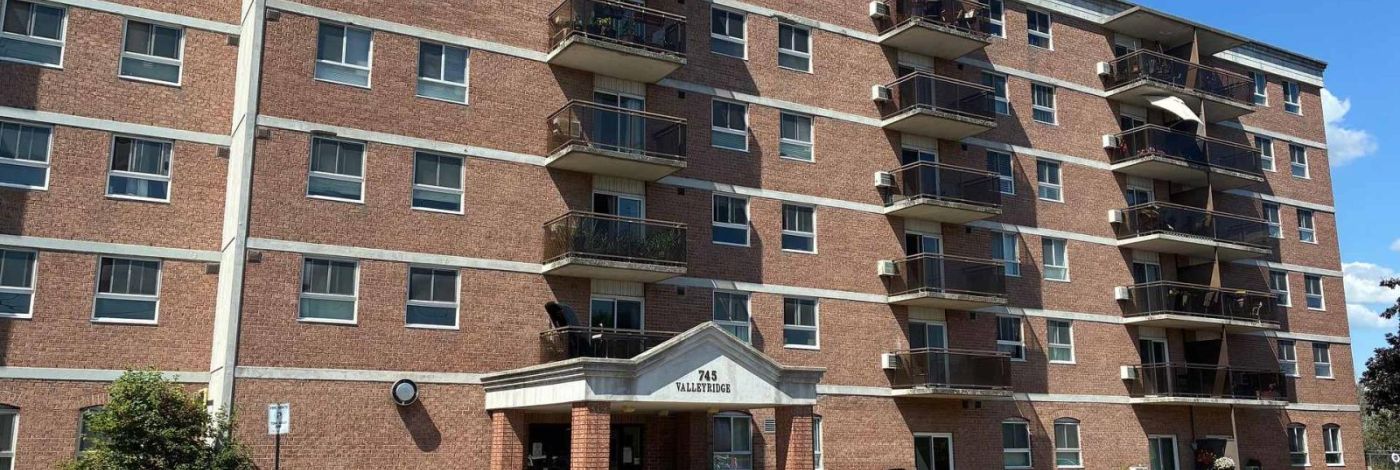 206 - 745 DAVIS DRIVE