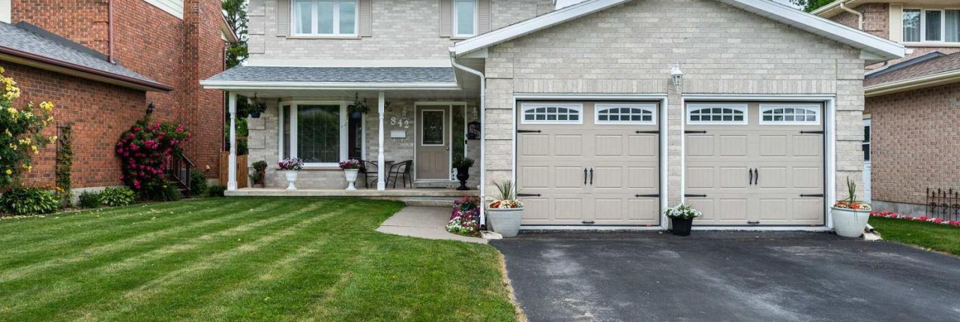 842 LANCASTER DRIVE