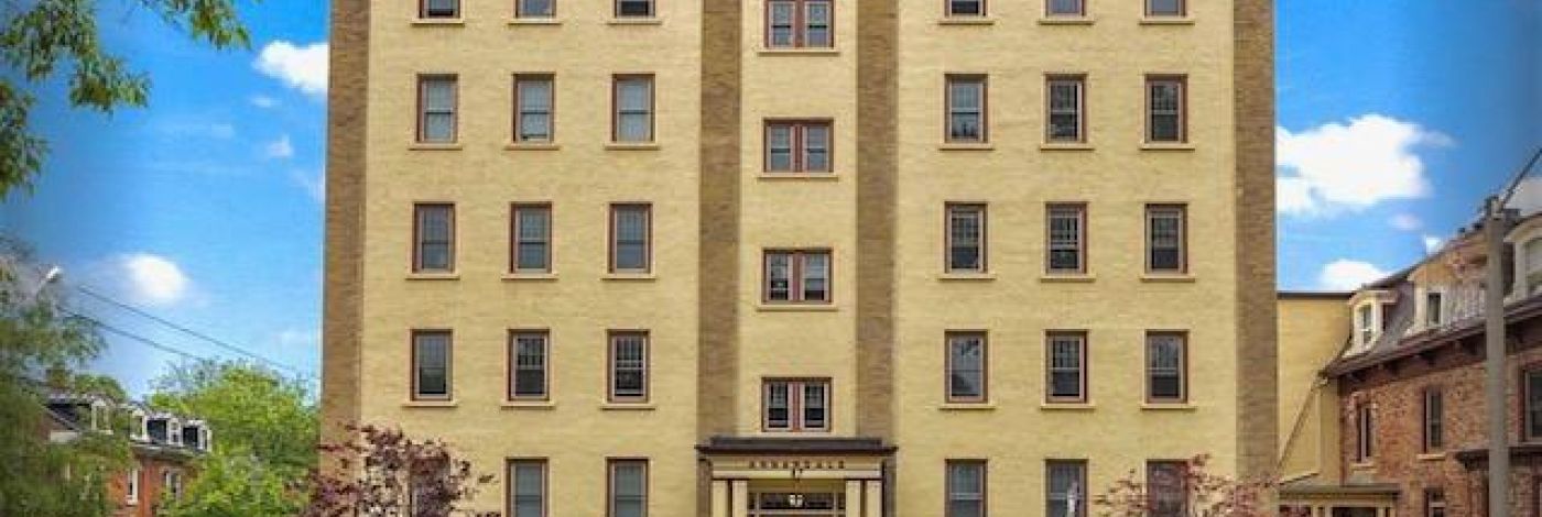 404 - 67 SYDENHAM STREET