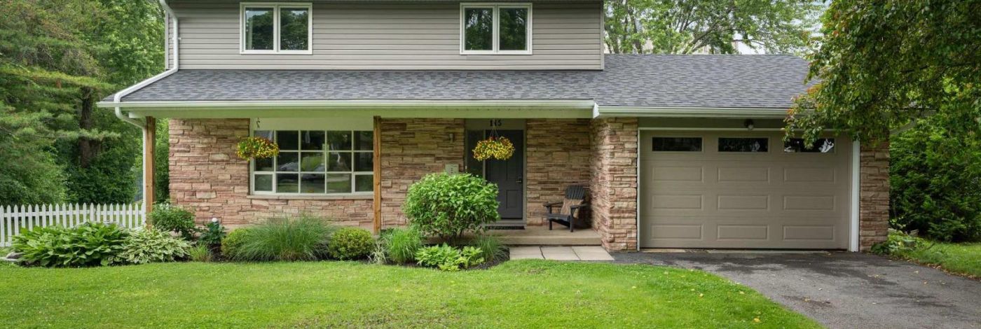 115 FAIRWAY HILL CRESCENT