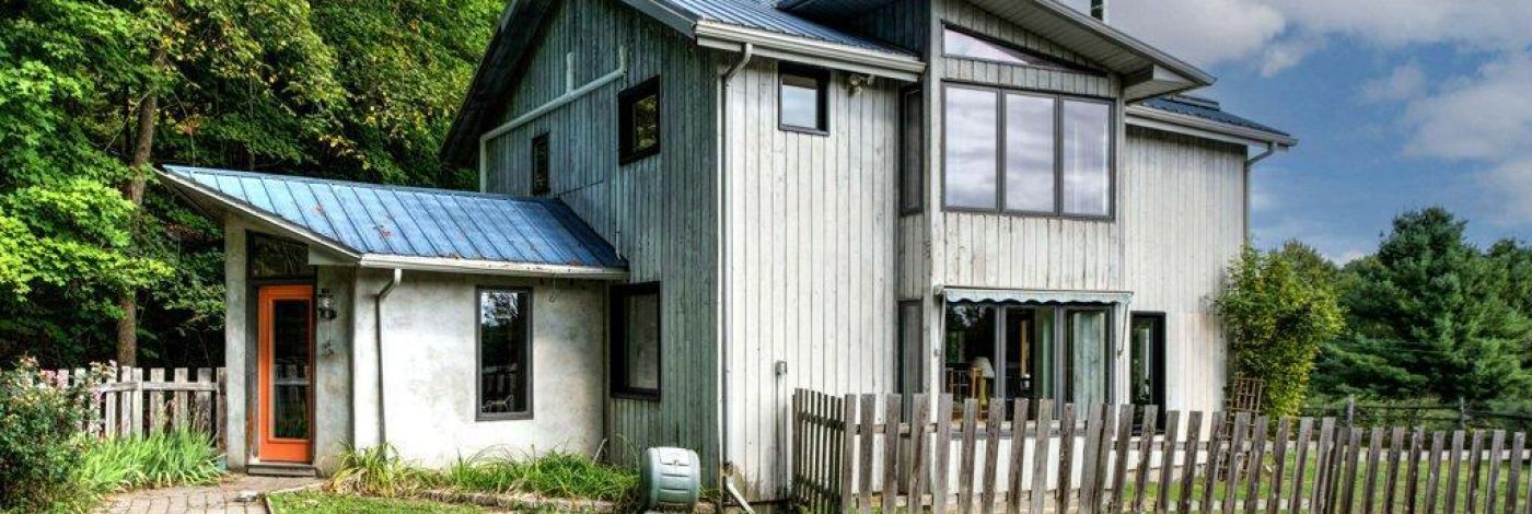 1084 MOON ROAD