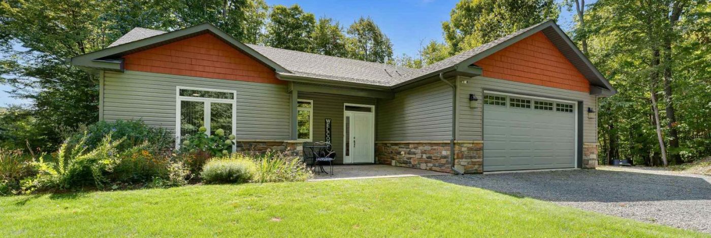 627 STAFFORD LANE
