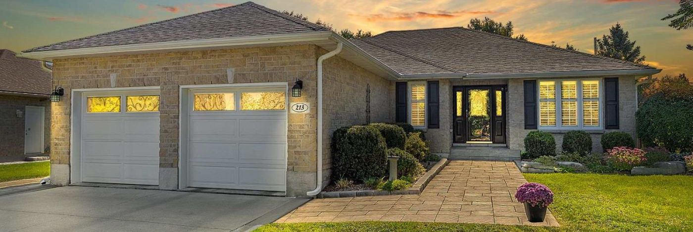 213 SMUGGLER'S COVE DRIVE