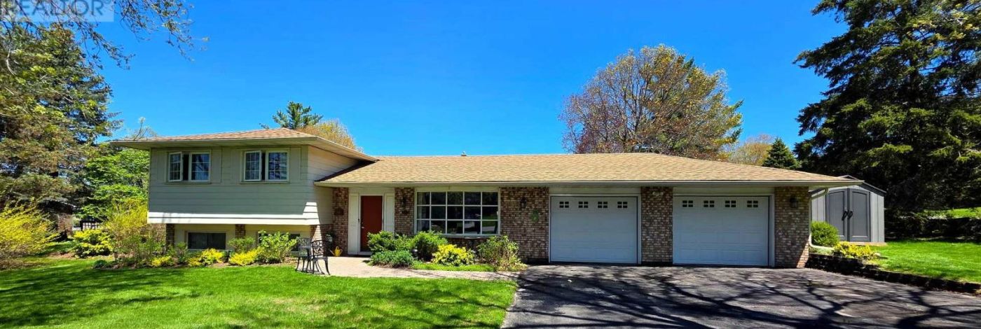 15 EDGEWOOD DRIVE