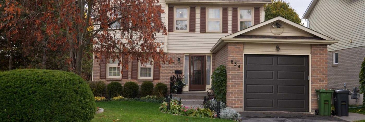 834 SOMERSET CRESCENT