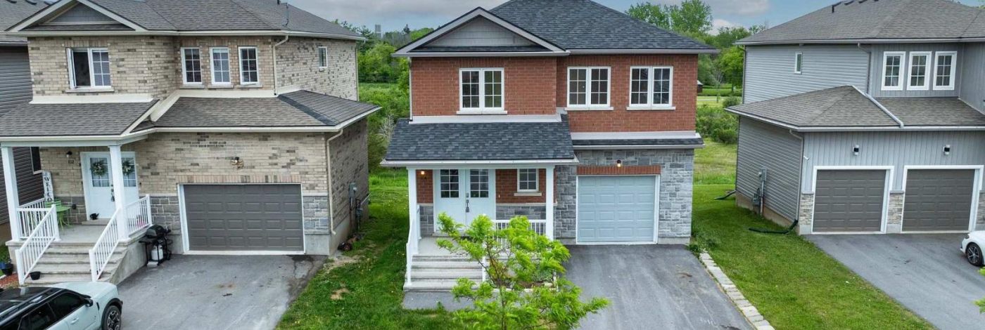 104 BRENNAN CRESCENT