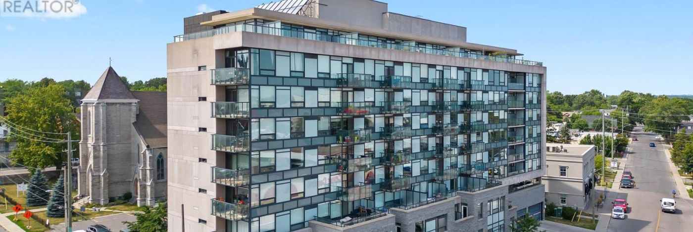 711 - 121 QUEEN STREET