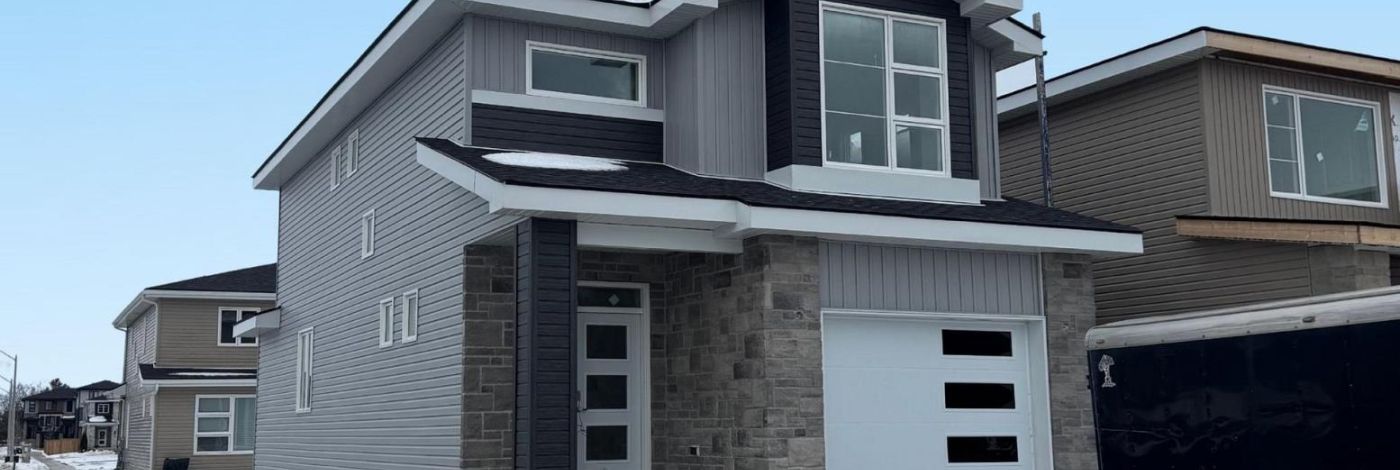 230 DR RICHARD JAMES CRESCENT