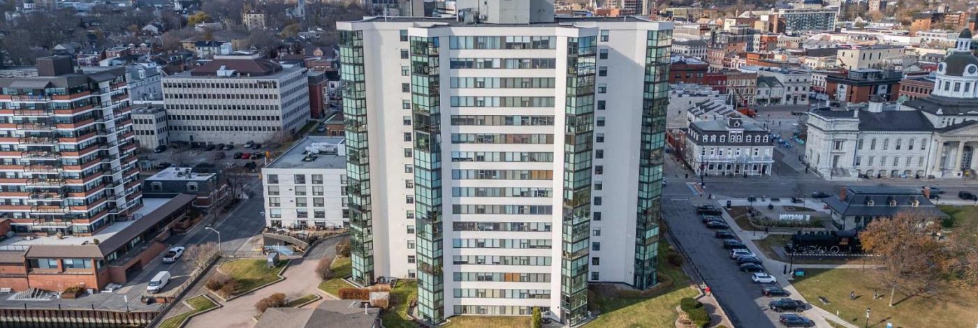 1602 - 185 ONTARIO STREET