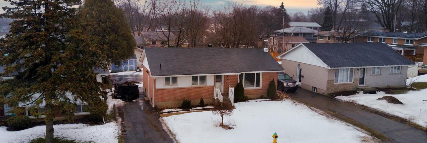 2 - 86 MORENZ CRESCENT