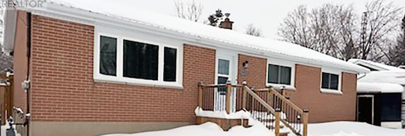 1453 WOODFIELD CRESCENT