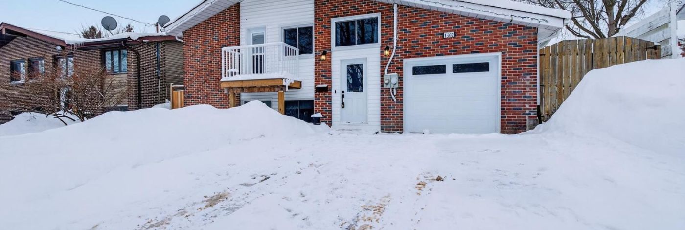 1302 MONTREAL STREET