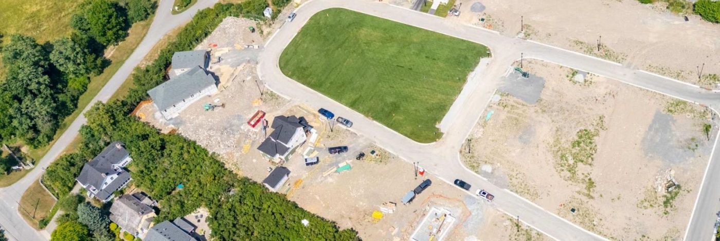 405 WELLINGTON STREET