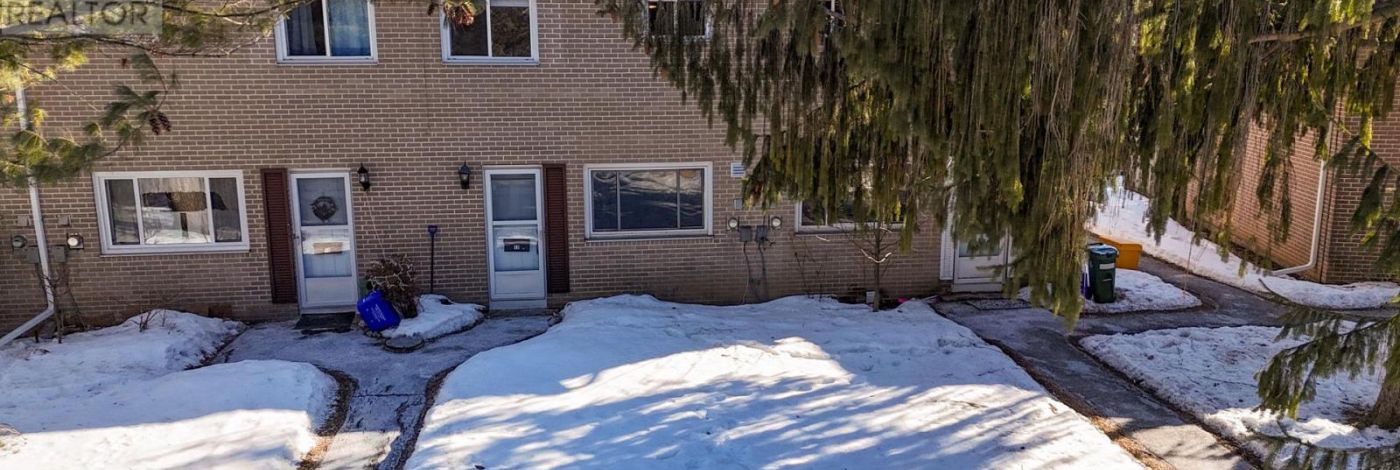 12 - 258 QUEEN MARY ROAD