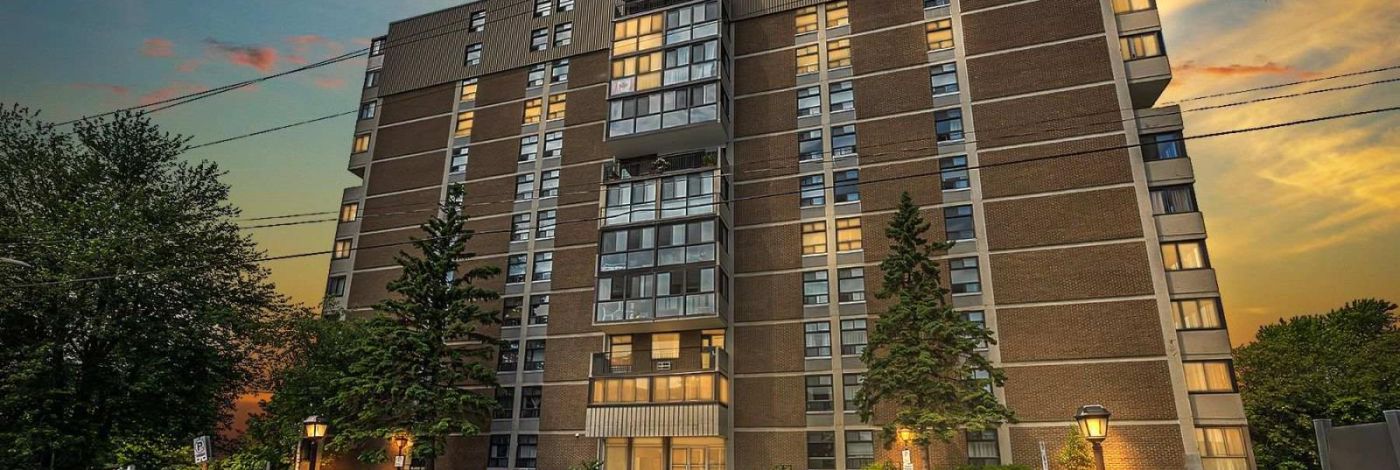 903 - 2 MOWAT AVENUE