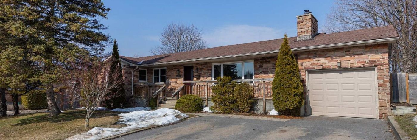 886 PEMBRIDGE CRESCENT