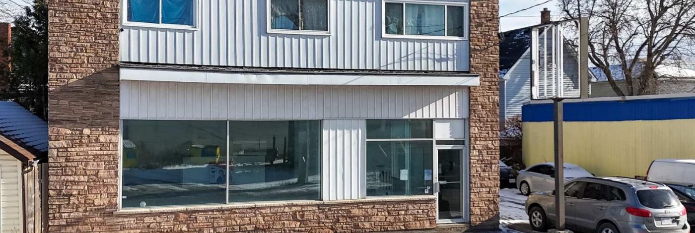 UNIT 2 - 477 MACDONNELL STREET