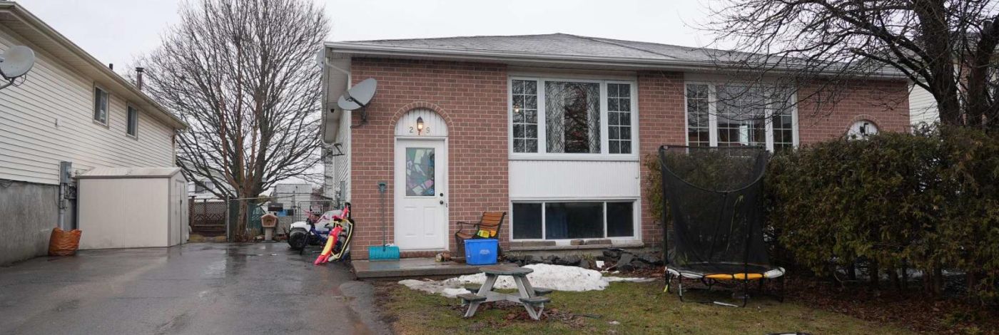 279 KINGSDALE AVENUE