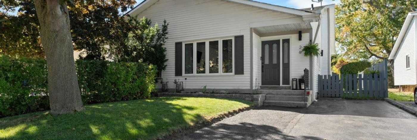 26 WOODSTONE CRESCENT