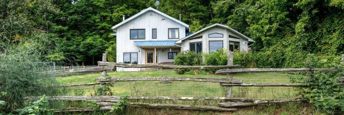 1084 MOON ROAD