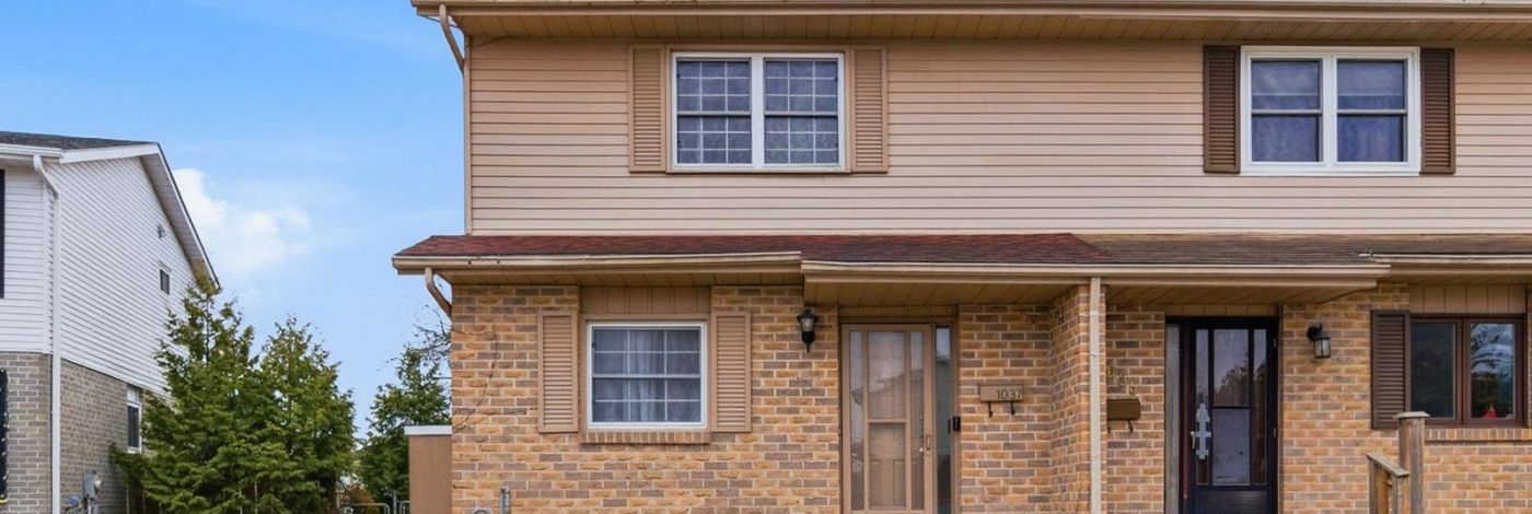 1037 HICKORYWOOD CRESCENT