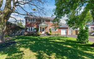 289 Avenue Road