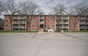 411-316 Kingsdale Avenue