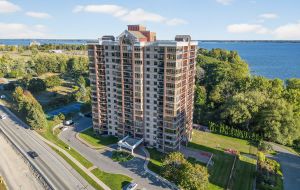 701-1000 King Street W