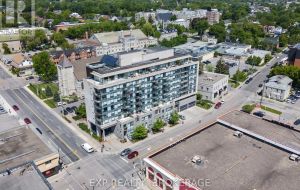 306 - 121 QUEEN STREET