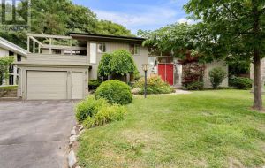 227 ALWINGTON PLACE
