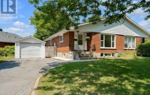 40 CRESCENT DRIVE