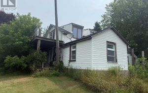 2712 QUABBIN ROAD