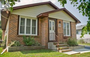 23 DAUPHIN AVENUE