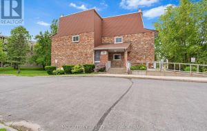 102 - 1010 PEMBRIDGE CRESCENT