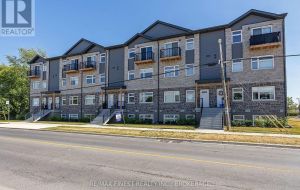 302 - 809 DEVELOPMENT DRIVE