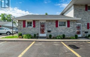 UNIT #4 - 73 LYWOOD STREET
