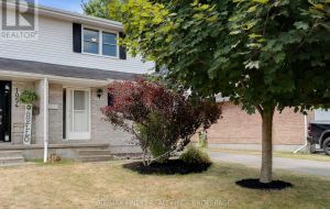 1056 REDWOOD CRESCENT