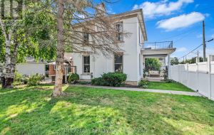 209 CENTRE STREET N