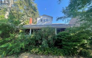 301 KING STREET W