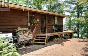 1379 EVERETT LANE