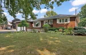 788 MEADOWOOD ROAD
